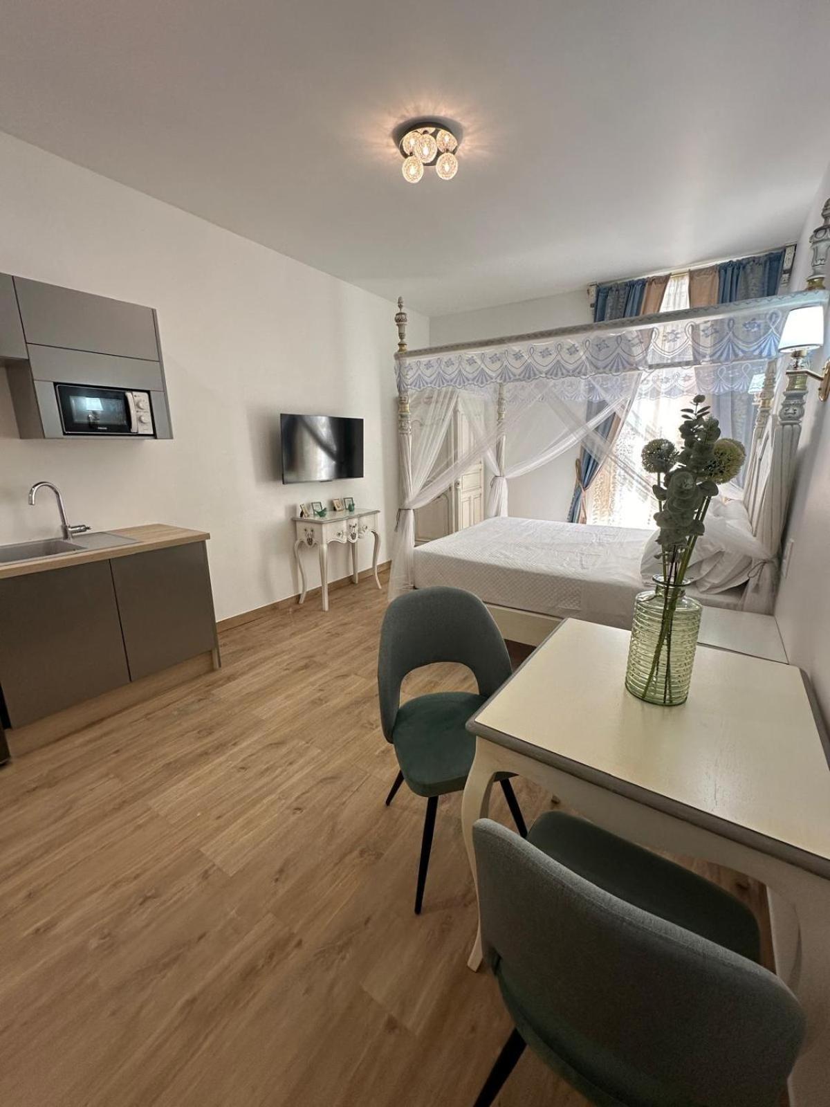 Studio A Baldaquin Du Cloitre Narbonne Dış mekan fotoğraf